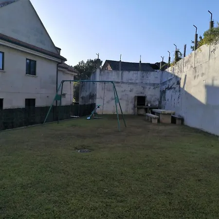 Con Terraza Y Piscina *