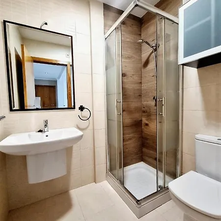 Con Terraza Y Piscina Lägenhet *