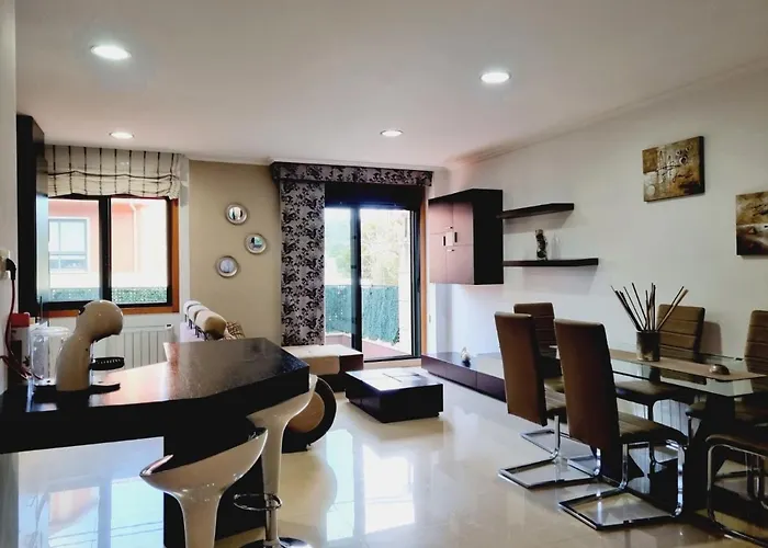 アパート Con Terraza Y Piscina *